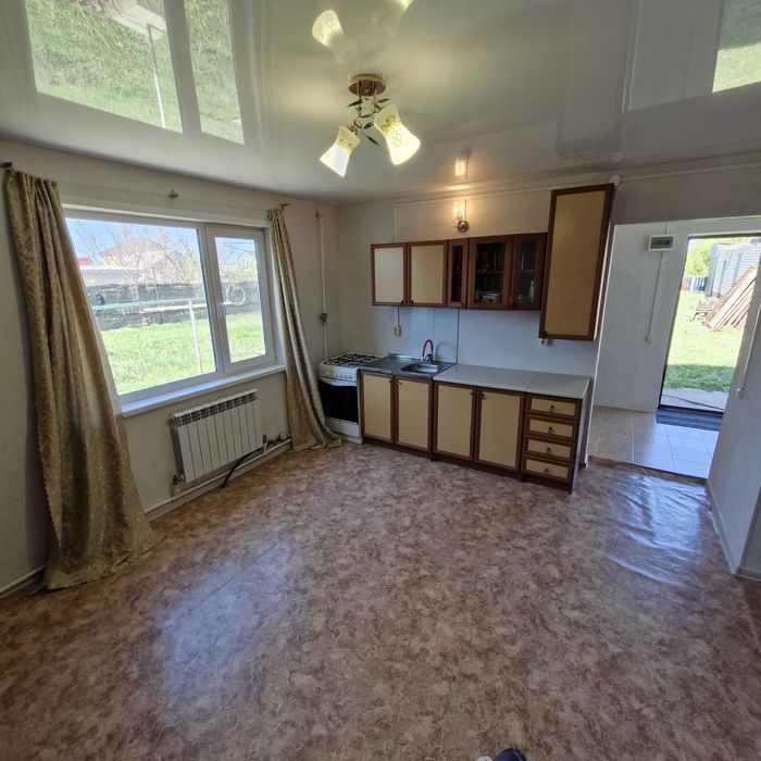 Продам дом в рн Коминтерн, Жазира