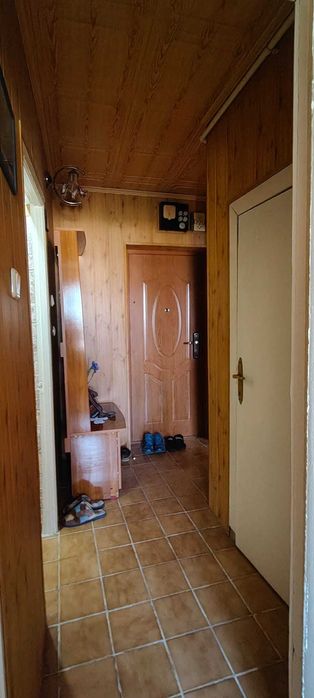 Vând apartament cu 2 camere, decomandat – Urziceni, Ialomița (zona Policlinicii)
