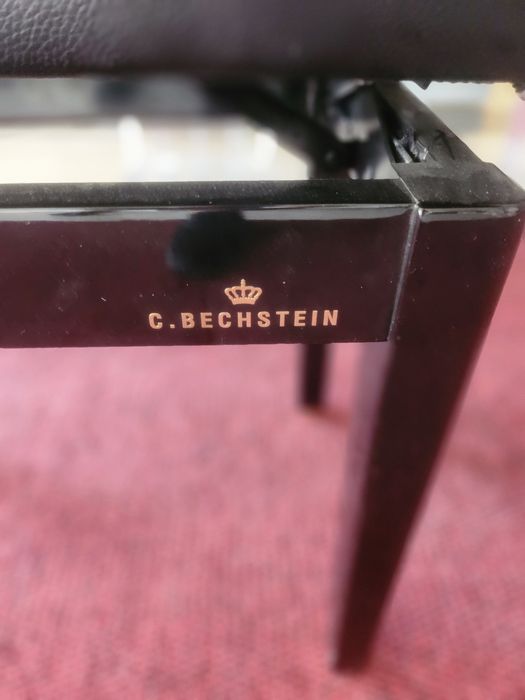 Стол за пиано Bechstein