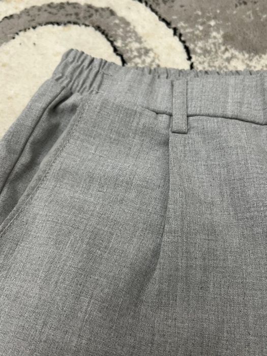 Продам новые брюки.