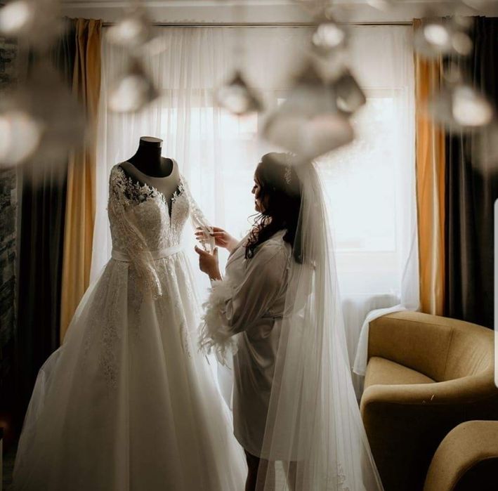 Inchiriez bust manechin mire si mireasa