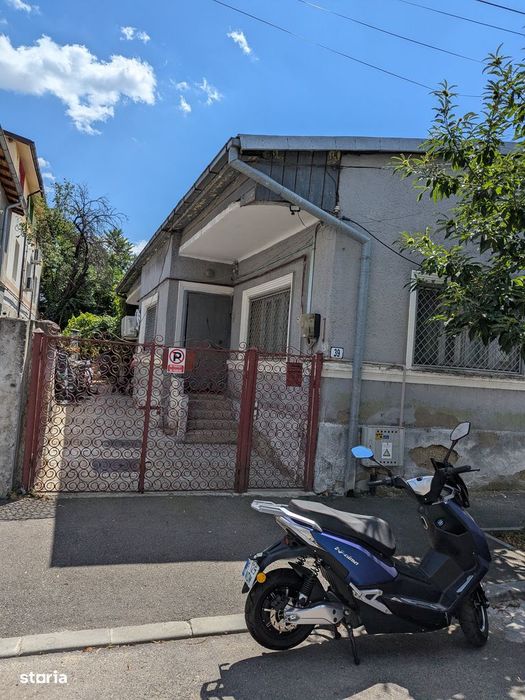 Casă cărămidă, P+S 153 mp, teren 236 mp, Proiectata  P+1 – Crângași
