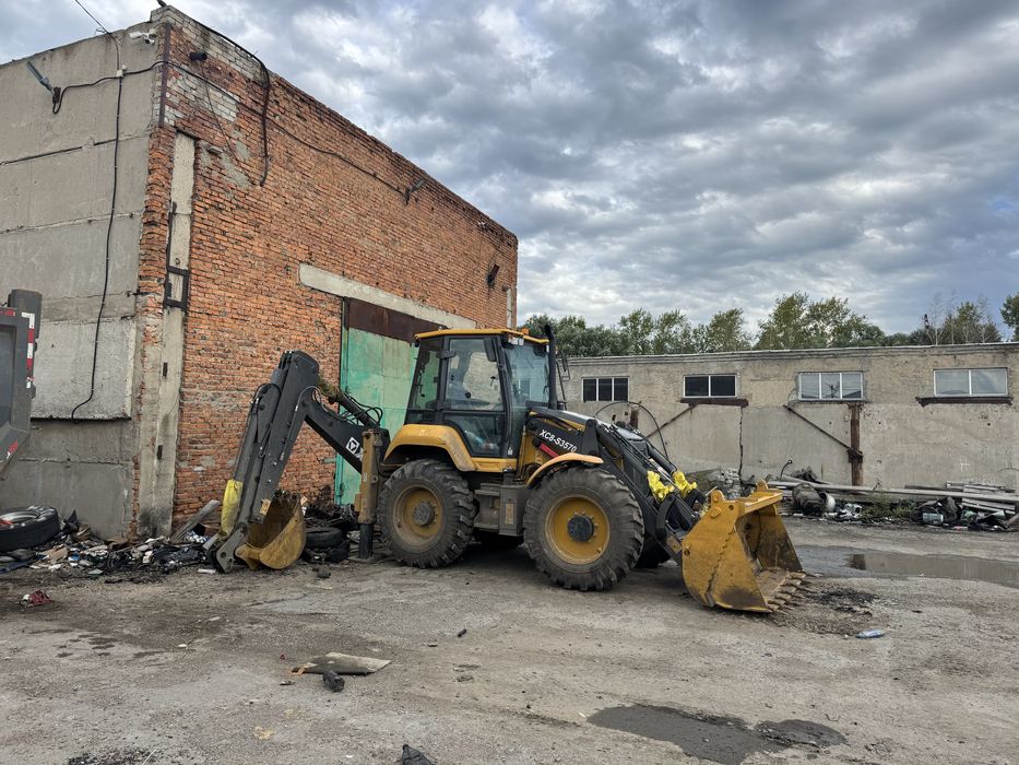 Аренда услуги Эксковатор-погрузчика