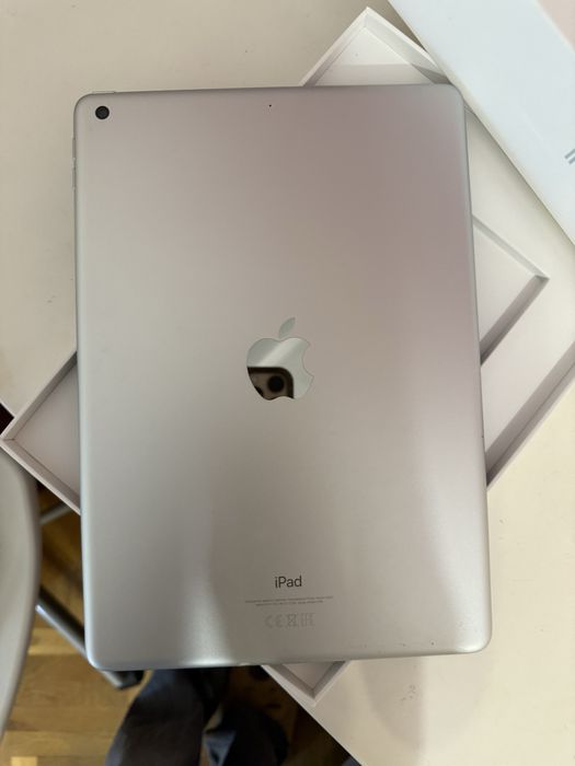 Ipad 9th generation КАТО НОВ!