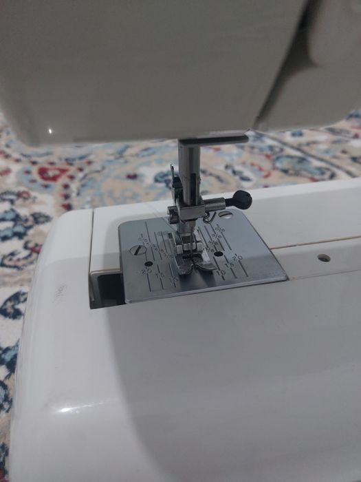 JANOME:Тігін машина