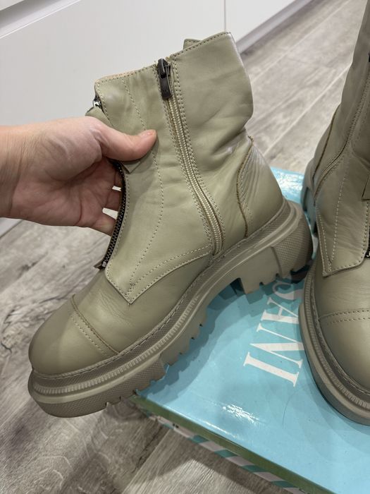 Кожанные  сапоги демичезонные с флисом в нутри турция