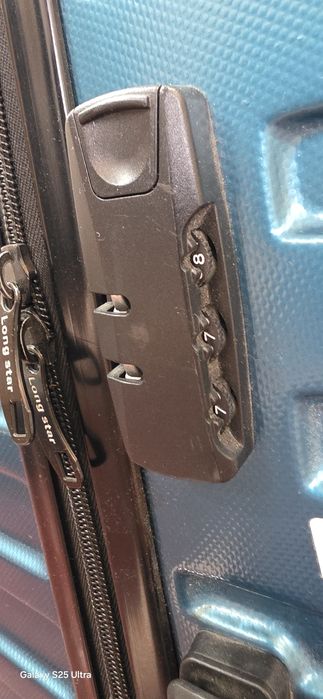 Чемодан для путешествий.