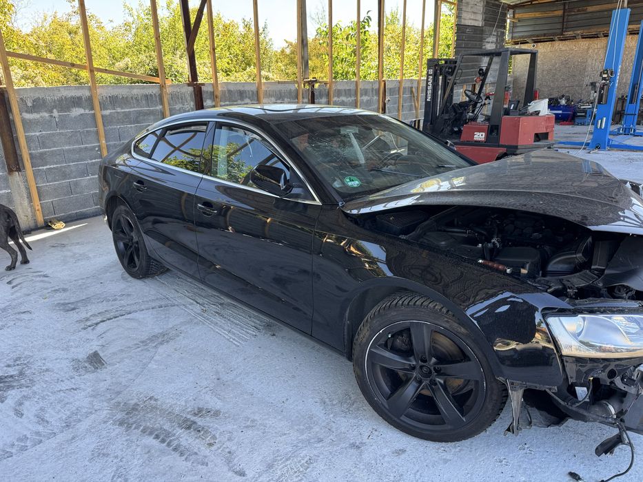 Ауди А5 2.0 TFSI  2010 Г само на части