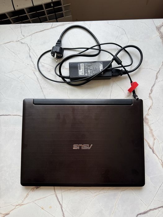Продам ноутбук асус i7
