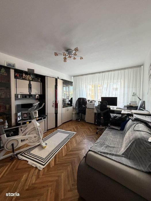 Apartament 3 camere decomandat, 69.94 mp, et. 4/10, zona Ultracentral