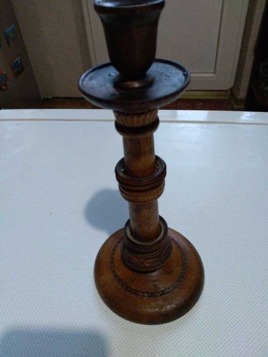 Свещник - дървен