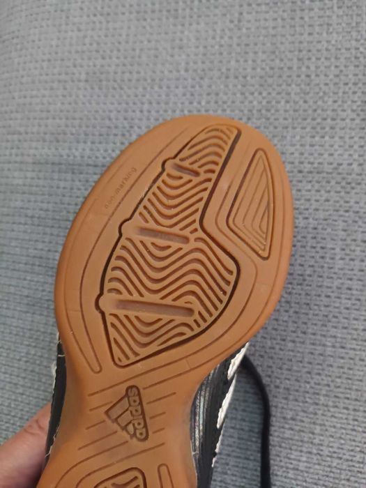 Adidas Puntero за футбол 30 номер естествена кожа