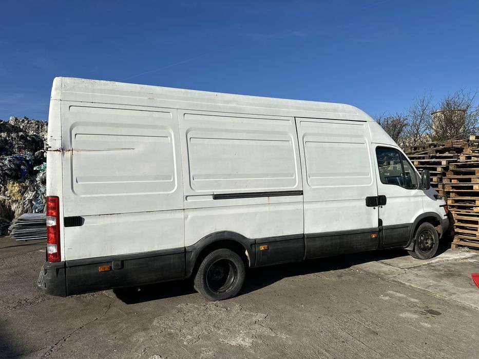 Autoutilitara Iveco Daily