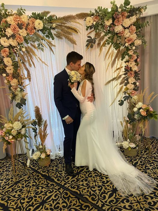 Свадебная арка фотозона