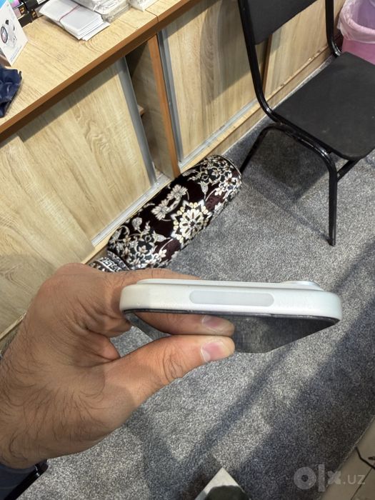 Iphone 17 max 256 LLA silver b/u
