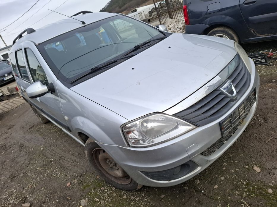 Elemente Caroserie Dacia Logan MCV 1.6i-16v Fabricat 2010