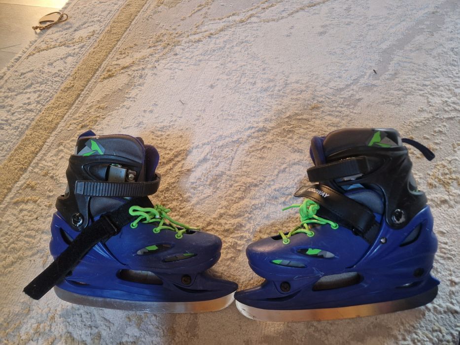 Продам коньки одна пара