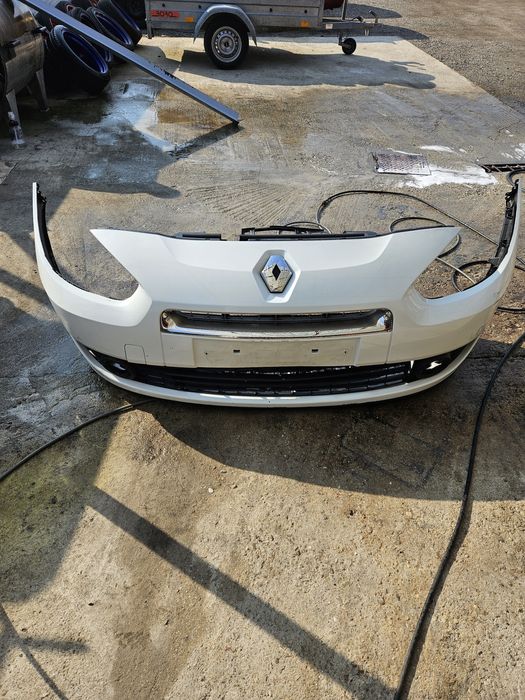 Spoiler Renault Fluence 2010 alb