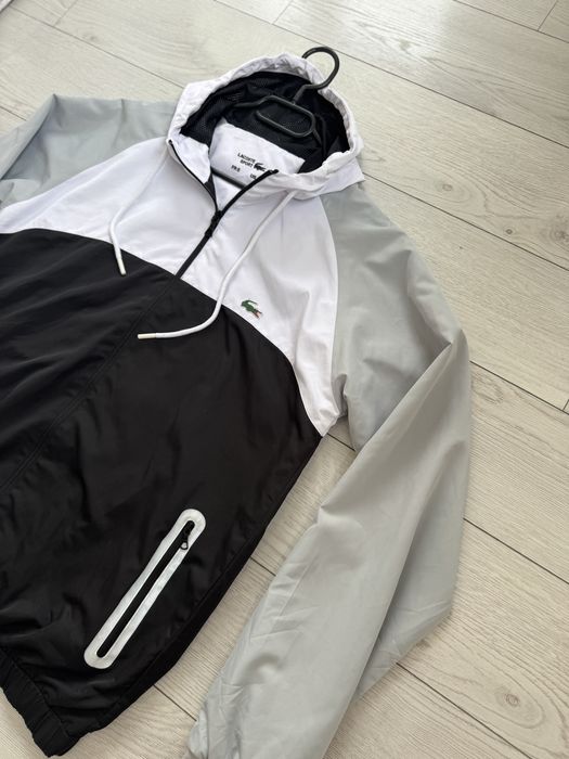 Мъжко якенце Lacoste