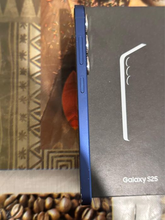 Samsung s25 aproape nou