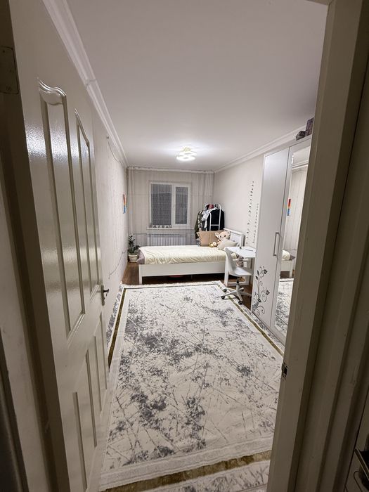 Продам 3 ех комнатную квартиру