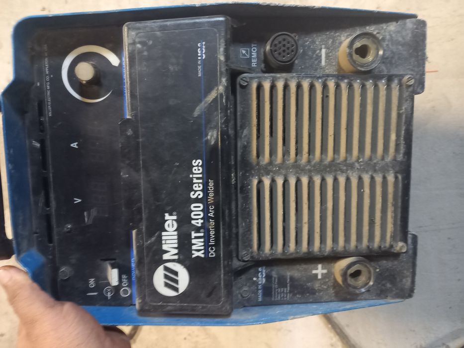 Сварочный аппарат Миллер ХМТ 400