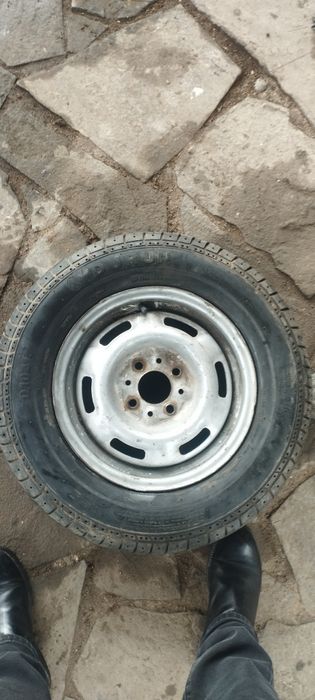 Резина с диском 185/70 R13 !!!