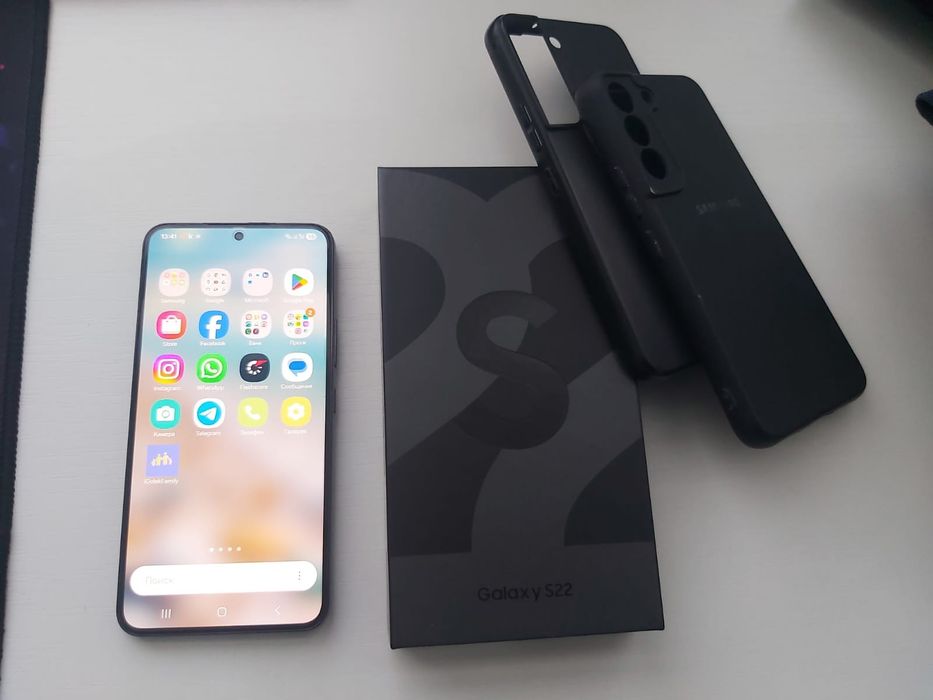 Продам SAMSUNG S22