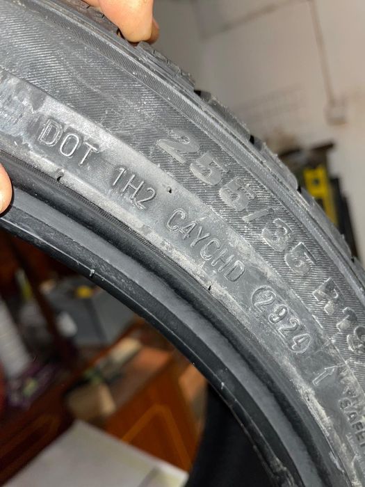 Anvelope iarna 255/35 r19 XL  Kumho