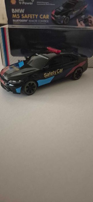 Bmw M5 safety car Shell collection burrago с дистанционно