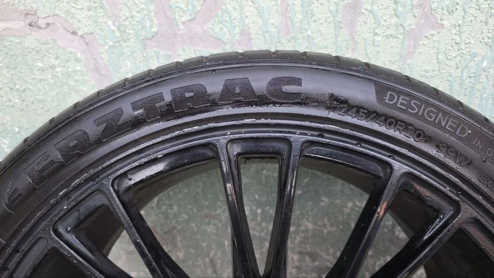 Diska balon 245/40/R20