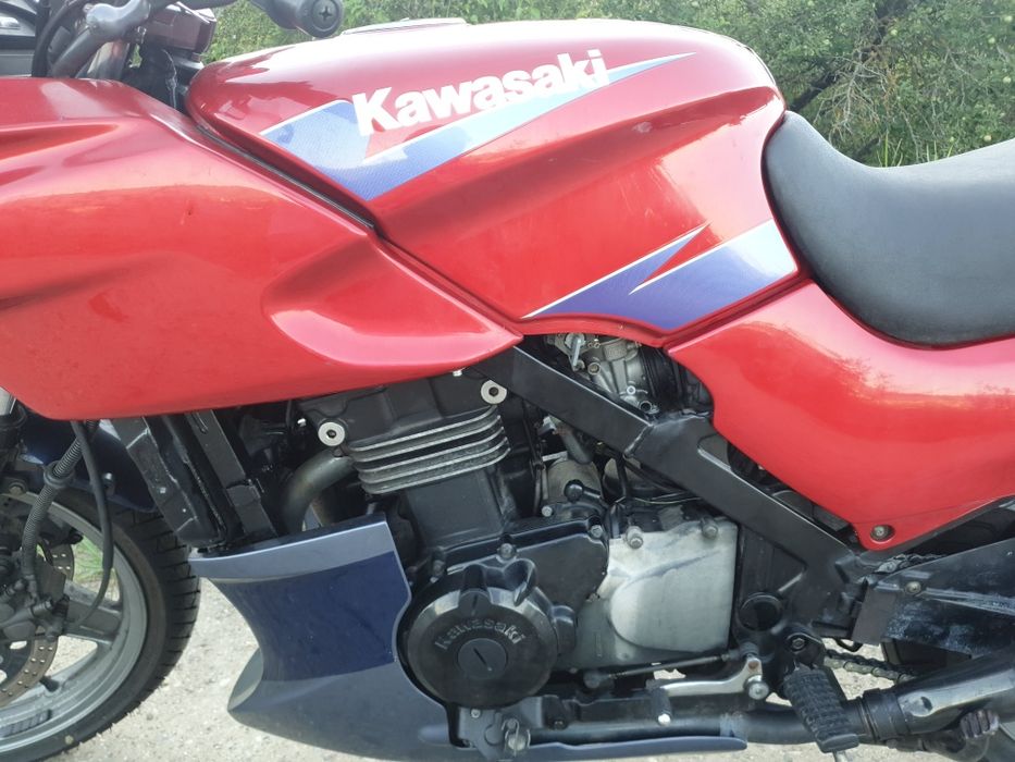 Moto Kawasaki Gpz 500 S