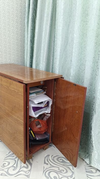 Стол книжный трансформер