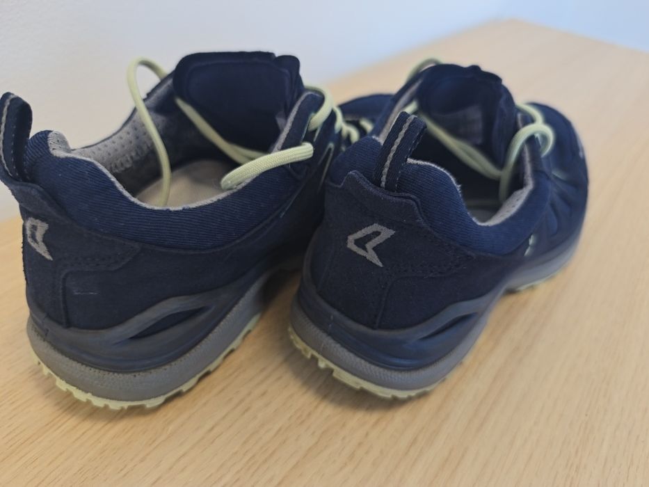 Ghete Goretex Lowa 37 (23,6cm)