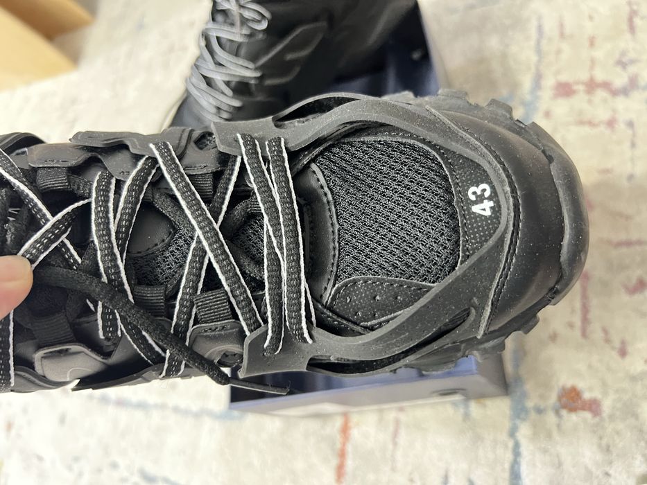 Кроссы 42 размер