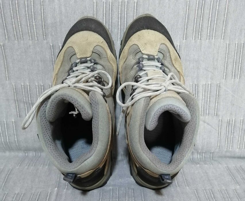 Ghete Quechua cu talpă Vibram, mărime 42