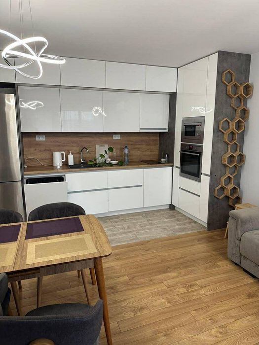 Дава се под наем Двустаен апартамент в Варна, Трошево - 69 кв.м за 610.98 € - Снимка #1