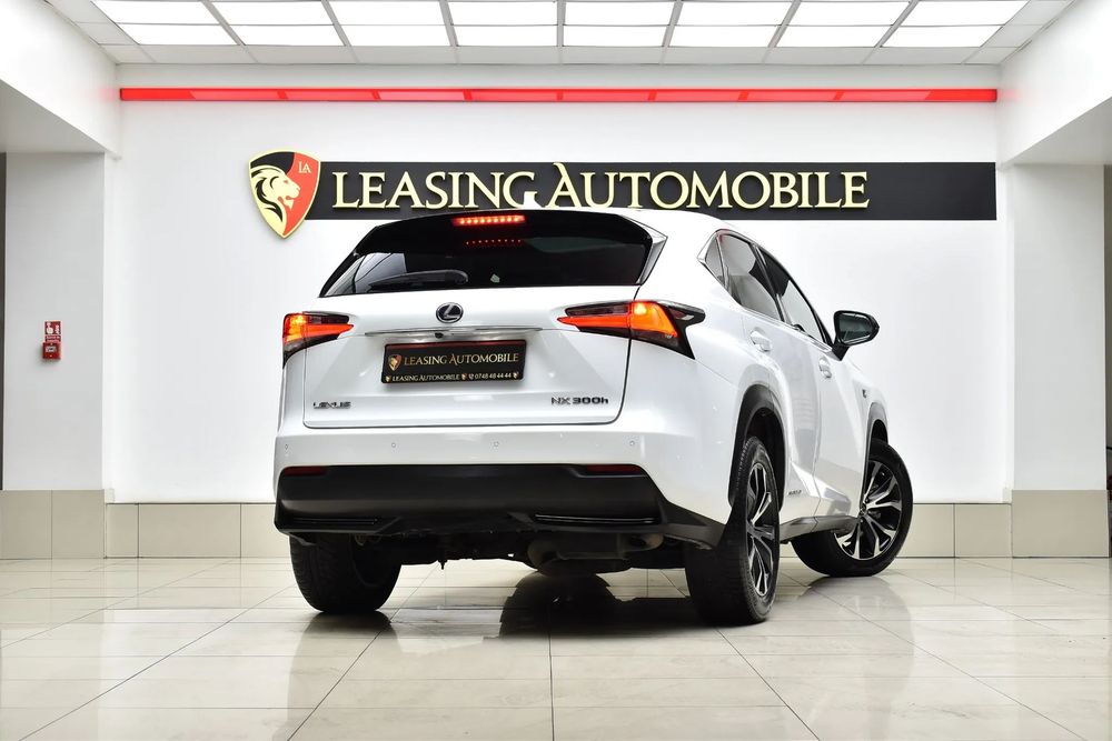 Lexus Seria NX F-Sport AWD ACC Scaune Piele Panoramic Piele Revizii la zi Garantie
