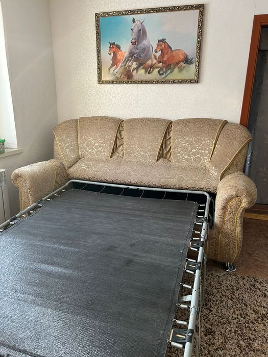 Продам мягкий уголок