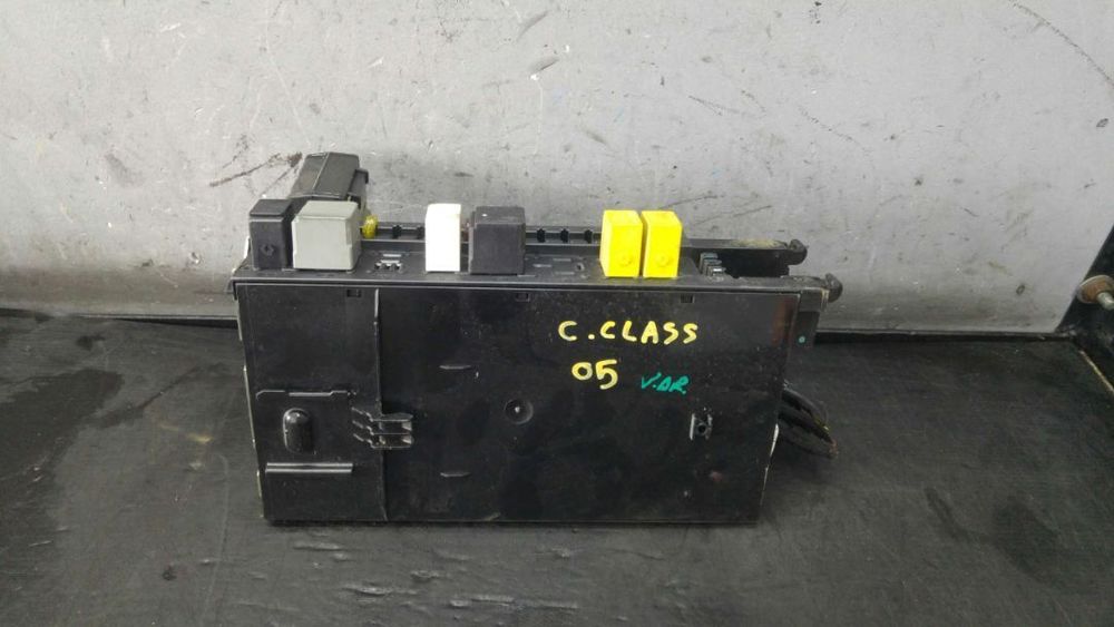 Panou sigurante modul alarma 2.2 cdi mercedes c class w203 a2118209126 2035453801 5dk00848613