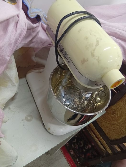 Mikser 7 litr holati yengi