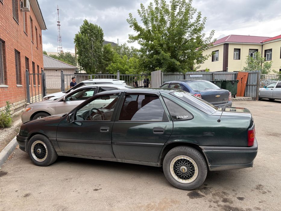 Опель вектра а продам