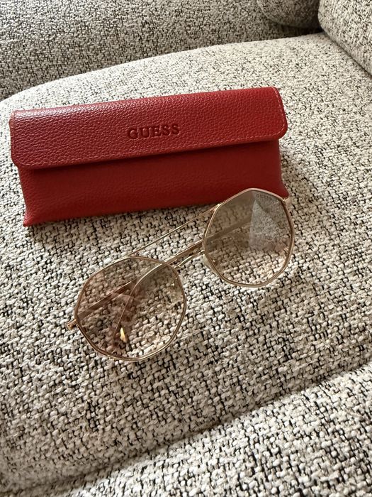 Слънчеви очила Guess