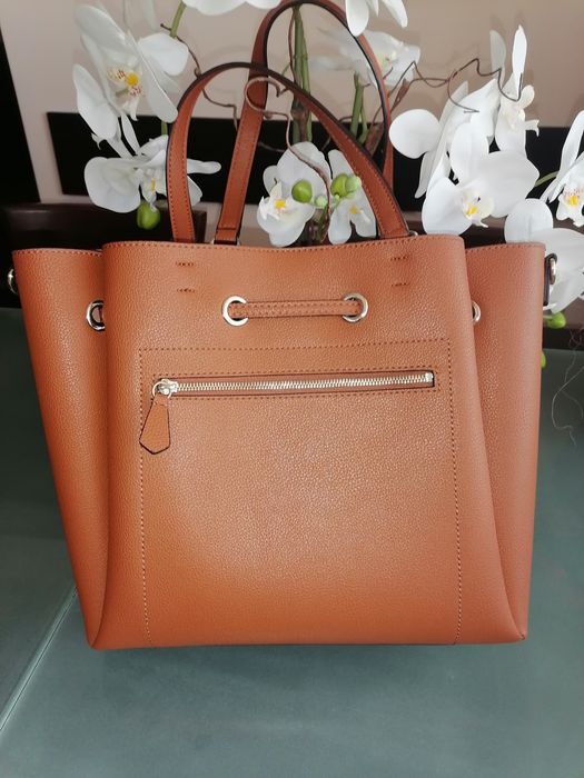 Чанти Guess, Daris, Sara Pen