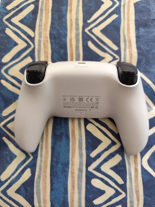 PS5 джойстик има дрифт, визуално добро състояние