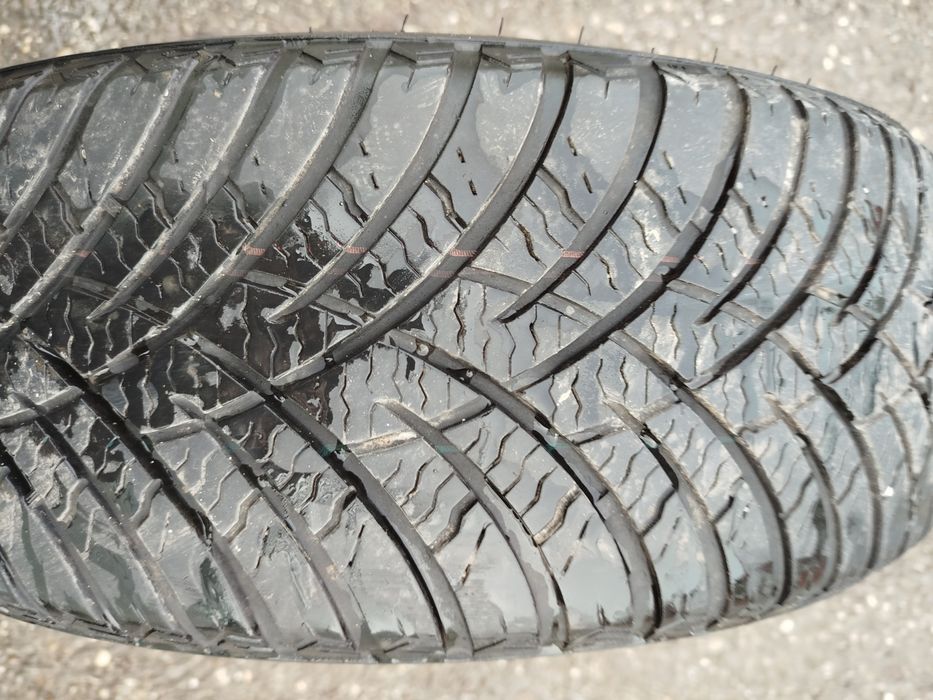 Vând 2 anvelope M+S  2023 dot.