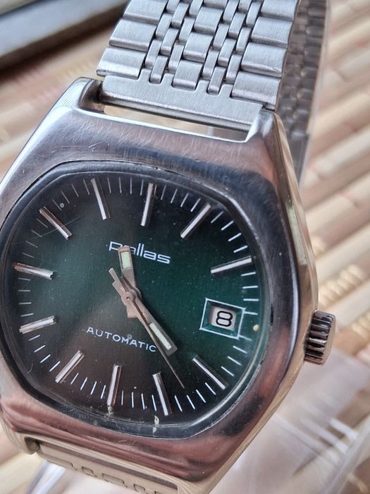 Vînd ceas Pallas automatic