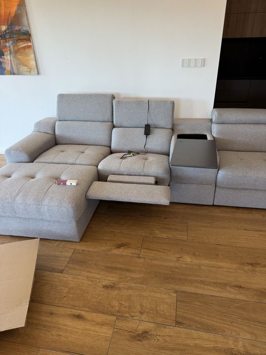 ЧИСТО НОВ ЪГЛОВ ДИВАН С МНОГО ФУНКЦИИ ЕЛ. Канапе , подвинжа маса  и др