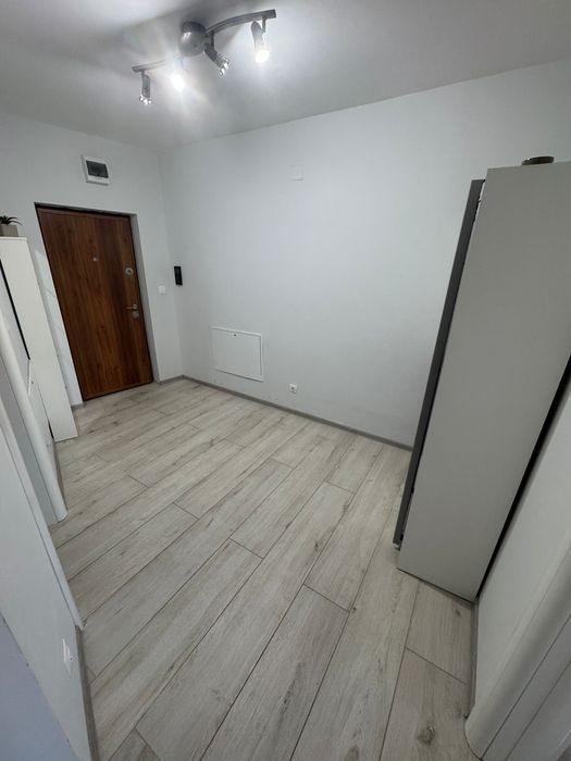 Inchiriez Apartament cu doua camere , zona Oncea