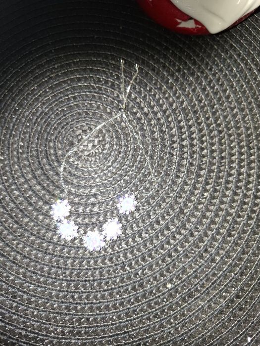 Bratara reglabila cu opal elegantă si usor de purtat